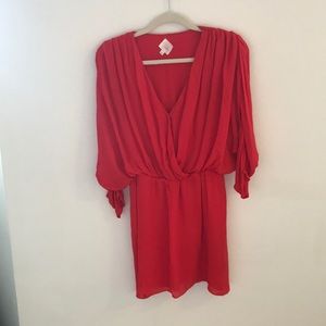 Parker blouson tunic w rouche slv and shoulder